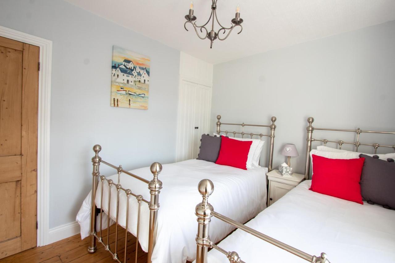 Villa Stylish Town Centre House With Garden And Parking Opposite à Bury St. Edmunds Extérieur photo