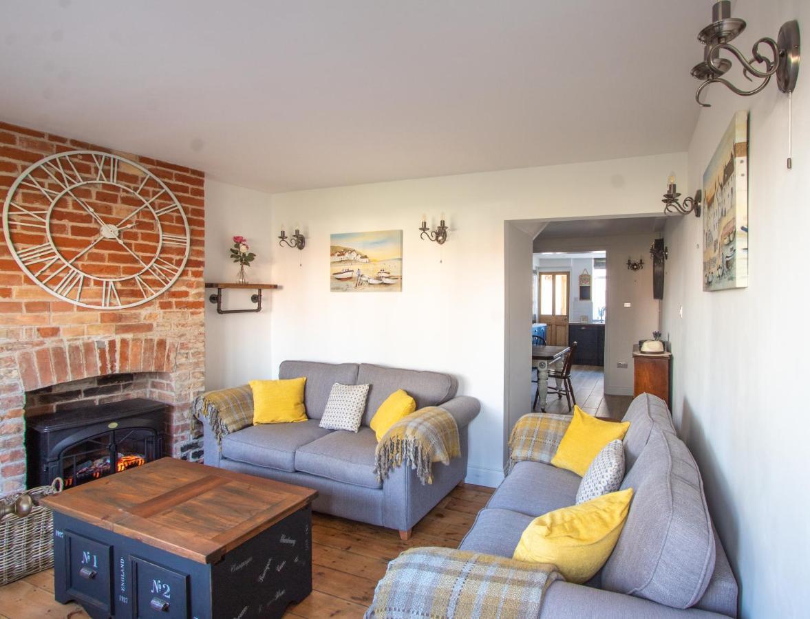 Villa Stylish Town Centre House With Garden And Parking Opposite à Bury St. Edmunds Extérieur photo